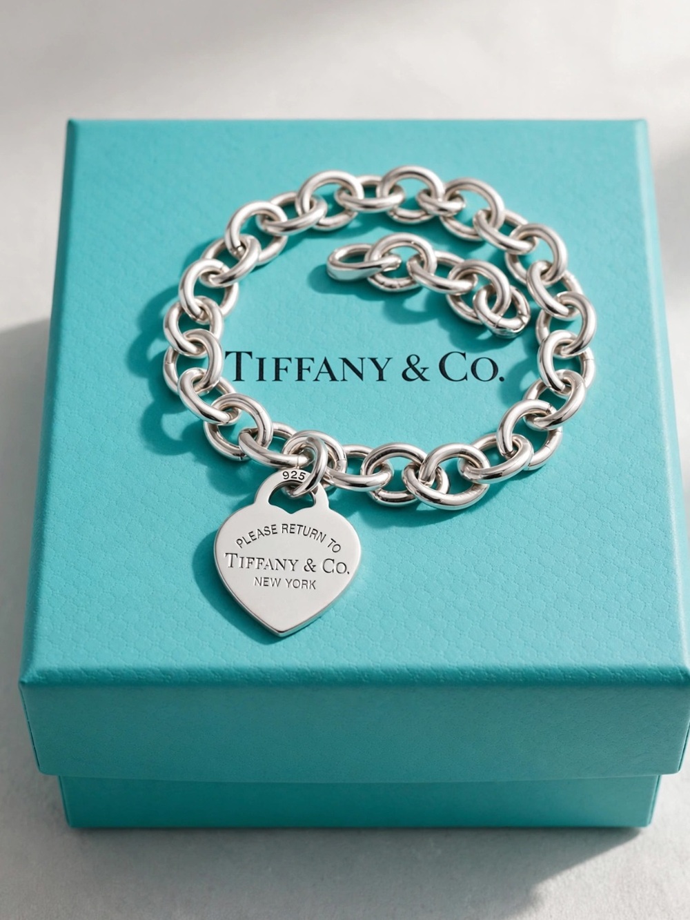 🔴Authentic TIFFANY & CO Sterling Silver RTT Heart Tag Charm Link Bracelet🔴